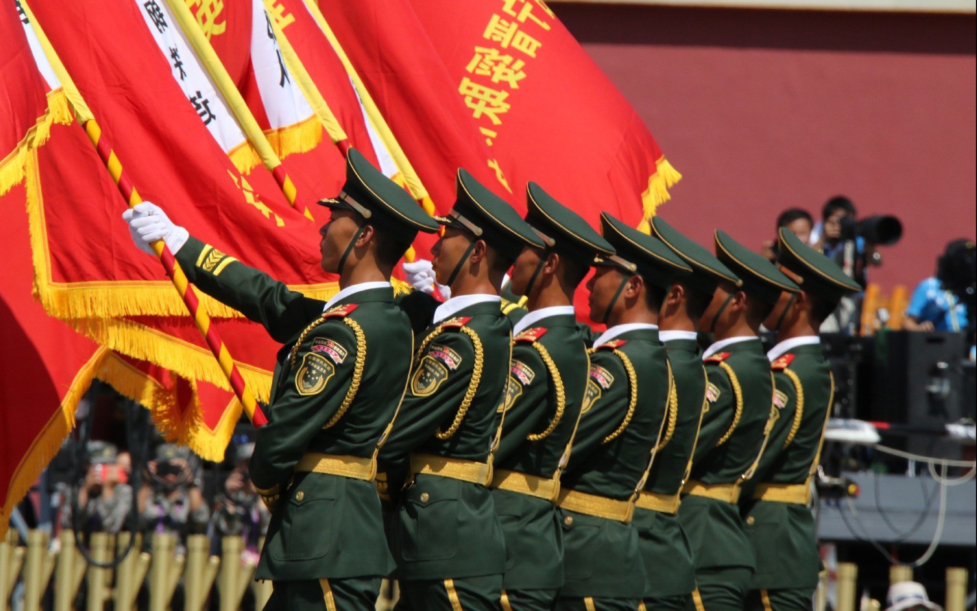 冷门与传奇,瑞典女篮单节奇迹与迪马利亚的岁月豪情