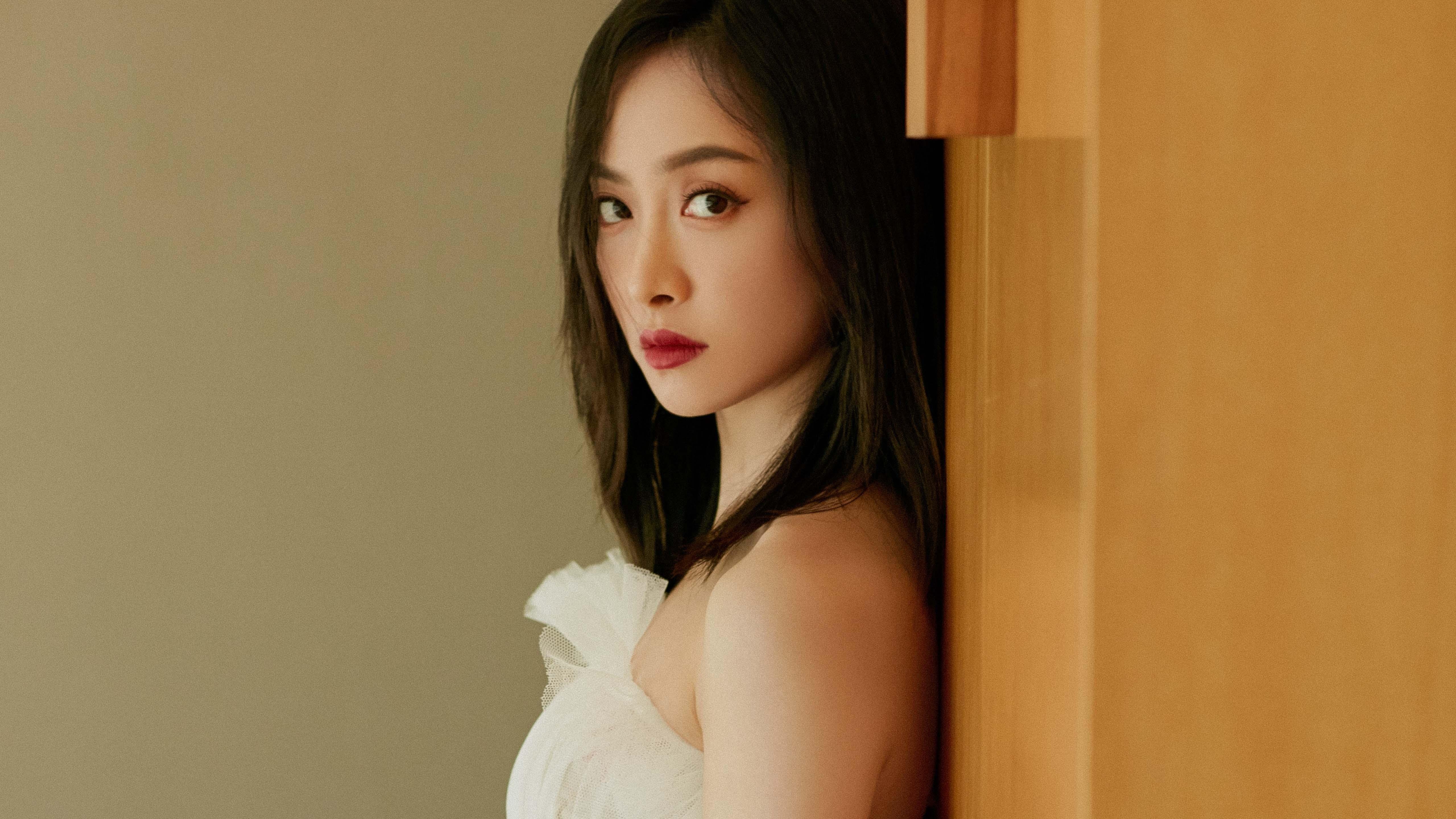 开云体育登录-黄蜂的毒刺与钱塘江的潮，西亚卡姆在篮球折叠世界的救赎之路