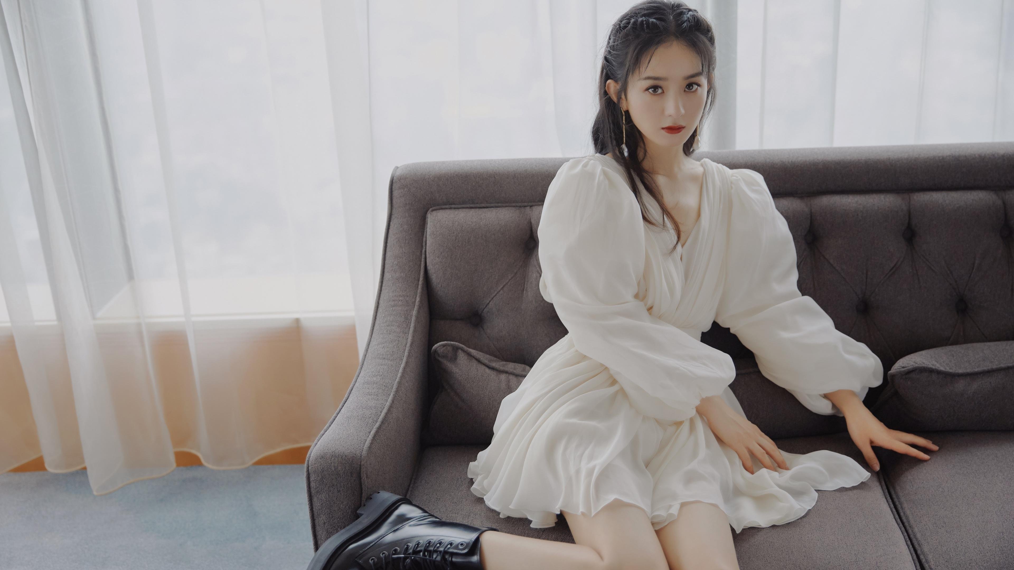 波斯铁壁下的艺术操盘,奥亚尔萨瓦尔如何以个人意志重写伊波之战剧本